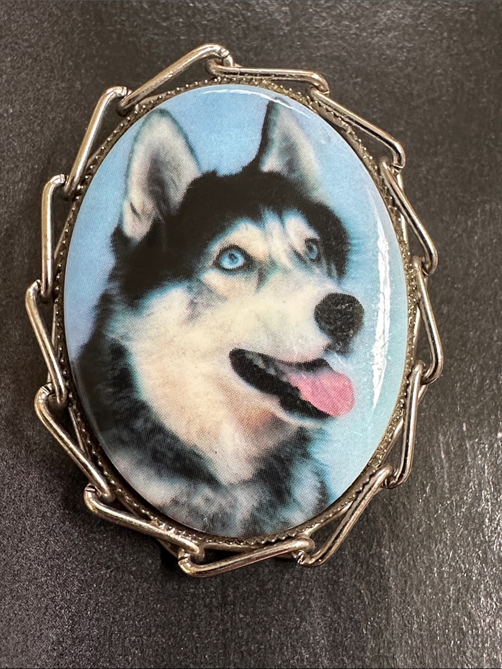 Vintage Husky Portrait Pin - Blue and Black